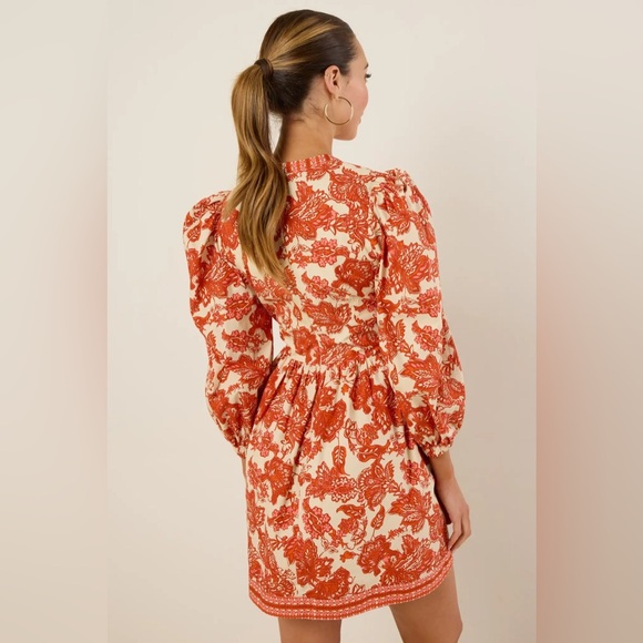 Avara Melanie Orange Floral Short Dress NWT - Picture 7 of 7